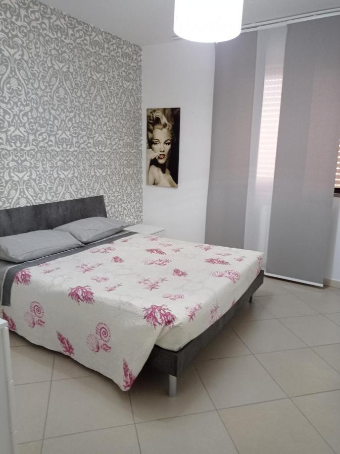 Casa Vacanza Sofy Brindisi Exterior foto